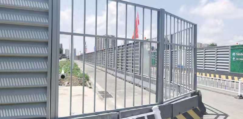 金昌装配式百叶钢构围挡（合肥市政围挡）